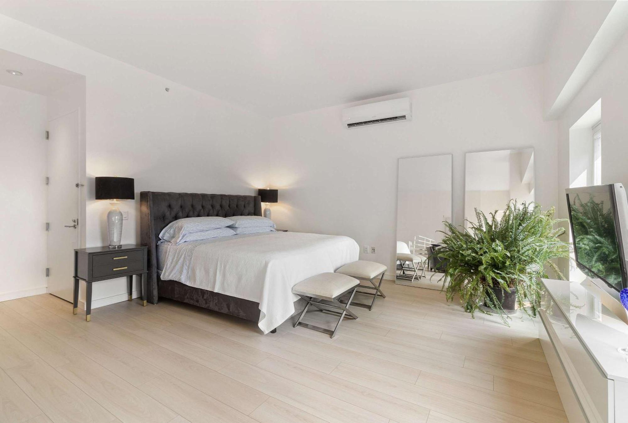 Ferienhaus Midtown 5 Bedroom Luxury Penthouse, 2,500 Sq Ft, Sleeps 10, Manhattan, Vip Services *